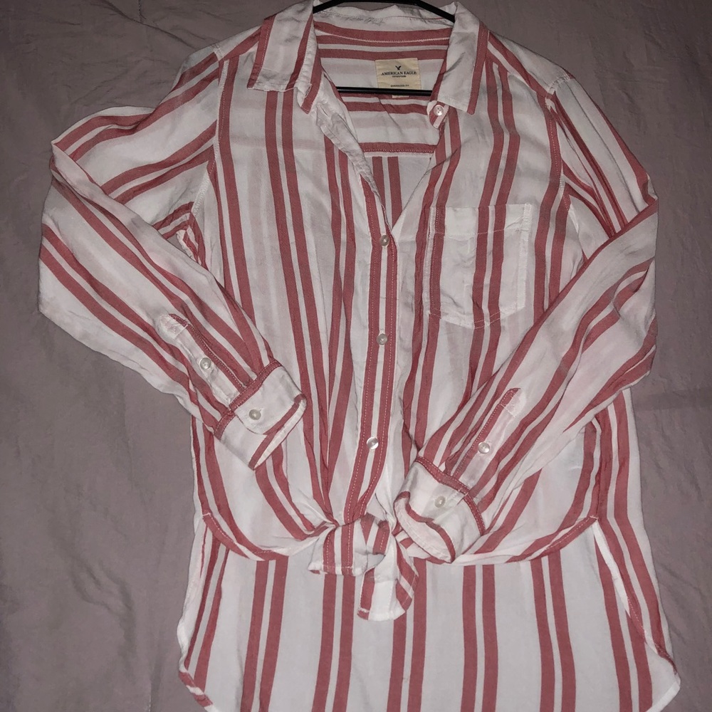 ✨American Eagle button up✨